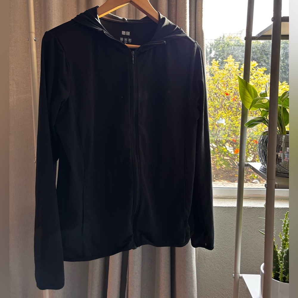 Uniqlo black zip up athletic jacket with hoodie